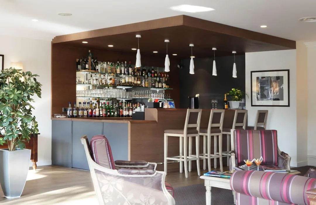 Best Western Plus Hostellerie Du Vallon-1